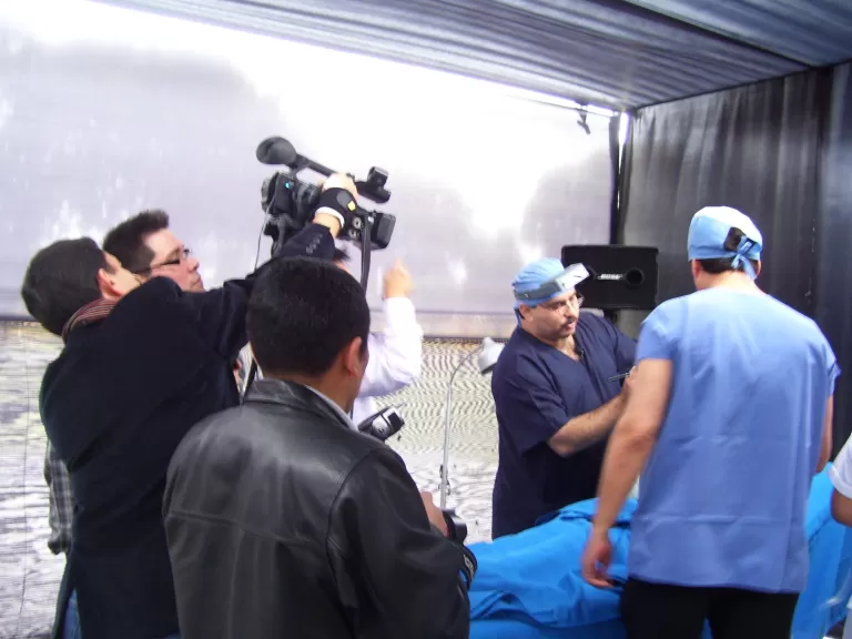 Transmisión en vivo de 4 operaciones quirúrgicas