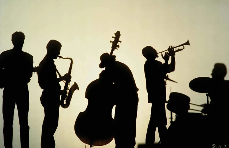 AtticTV: 24 Hrs de música y video