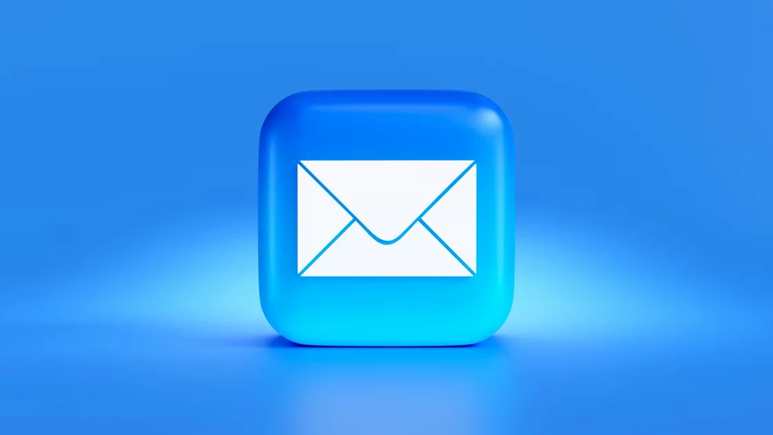 El newsletter volvió. El algoritmo no puede quitártelo.